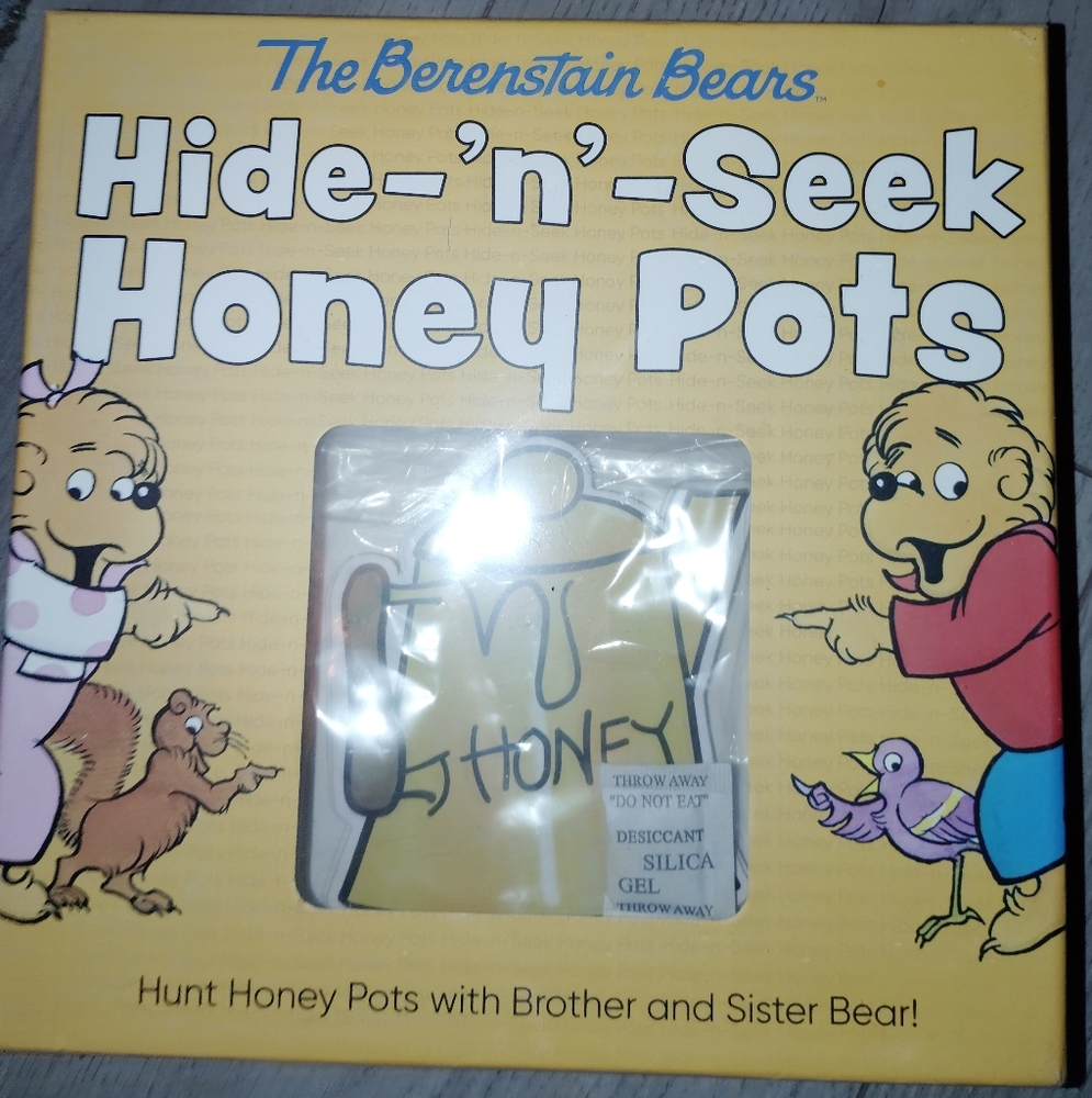 The Berenstain Bears Hide-'n'-Seek Honey Pots Game New Sealed